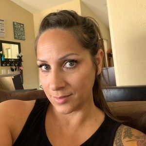 Meet your Posher, Kandis